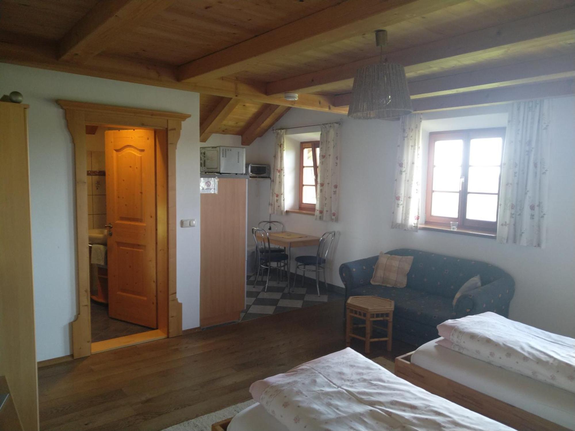 רוהדורף Arbeiterwohnung Entbuchner Hof מראה חיצוני תמונה